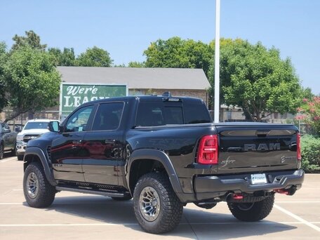2026 Ram 1500 TRX SRT V Рестайлинг, чёрный, 20999000 рублей, вид 3