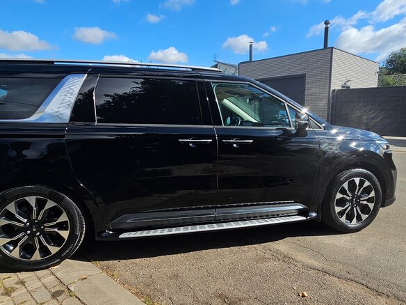 2021 Kia Carnival IV, чёрный - вид 2