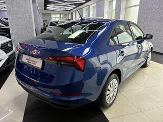 2021 Skoda Rapid II, синий, 1695000 рублей, вид 5
