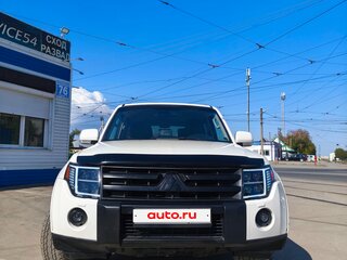 2010 Mitsubishi Pajero IV, белый, 1850000 рублей, вид 1