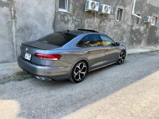 2020 Volkswagen Passat (North America and China) II (NA Market), серый, 2250000 рублей, вид 4