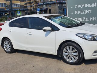 2014 Kia Cerato III, белый, 1370000 рублей, вид 1