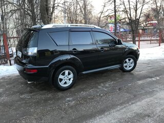 2010 Mitsubishi Outlander II Рестайлинг, чёрный, 1200000 рублей, вид 2