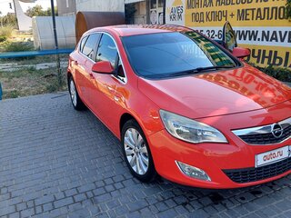 2012 Opel Astra J Рестайлинг, красный, 900000 рублей, вид 3