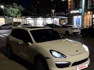 2011 Porsche Cayenne S II (958), белый, 1580000 рублей, вид 1