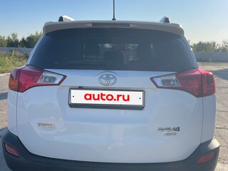2014 Toyota RAV4 IV (XA40), белый, 1500000 рублей, вид 2
