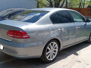 2011 Volkswagen Passat B7, голубой, 890000 рублей, вид 3