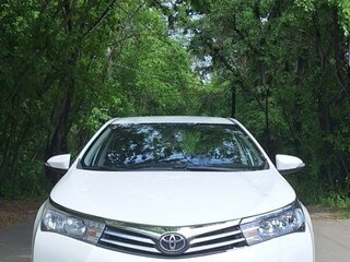 2013 Toyota Corolla XI (E160, E170, E180), белый, 1530000 рублей, вид 3