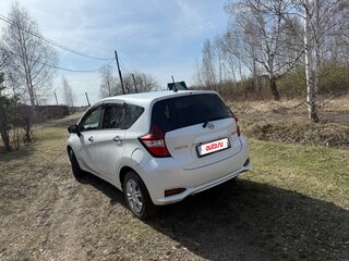 2017 Nissan Note e-Power II Рестайлинг, белый, 1000000 рублей, вид 4