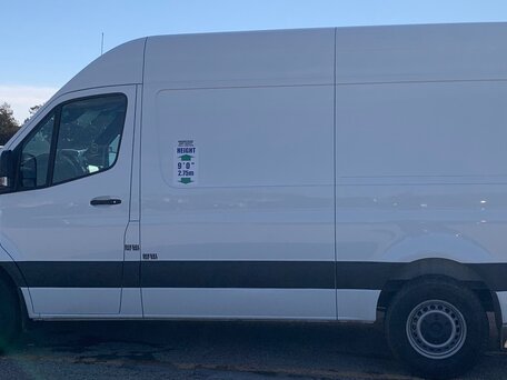 2022 Mercedes-Benz Sprinter, белый, 6900000 рублей, вид 2