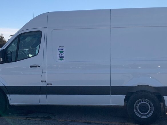 2022 Mercedes-Benz Sprinter, белый, 6900000 рублей - вид 1