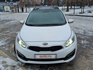 2018 Kia Ceed II Рестайлинг, белый, 1300000 рублей, вид 2