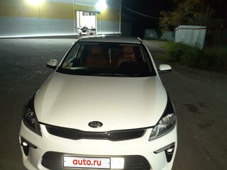2019 Kia Rio IV, белый, 1850000 рублей, вид 1