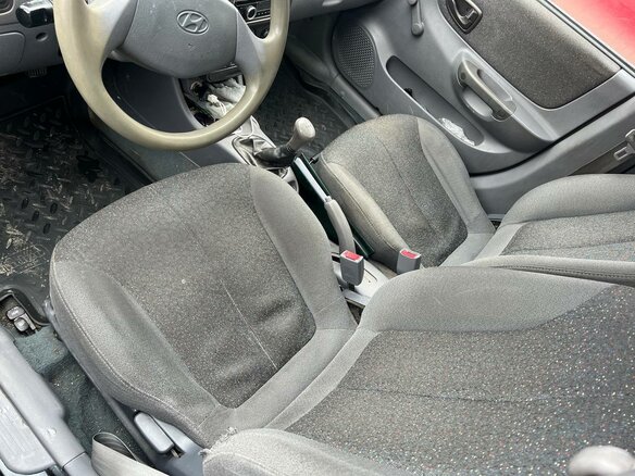 2011 Hyundai Accent ТагАЗ II, чёрный, 390000 рублей - вид 6