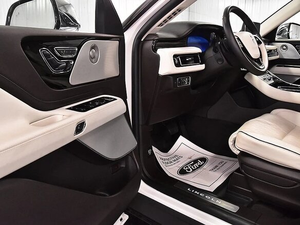 2022 Lincoln Aviator II, белый, 11223840 рублей - вид 13