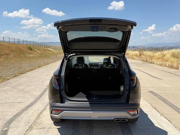 2026 Hyundai Tucson IV Рестайлинг, чёрный - вид 9