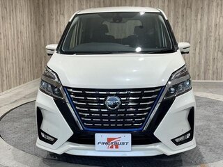 2019 Nissan Serena S-Hybrid V (C27), белый, 1750000 рублей, вид 2