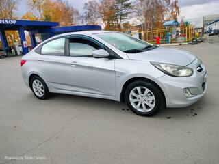 2011 Hyundai Solaris I, серебристый, 800000 рублей, вид 3