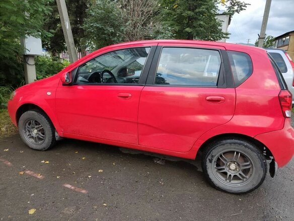 2006 Chevrolet Aveo I, красный, 282000 рублей - вид 2