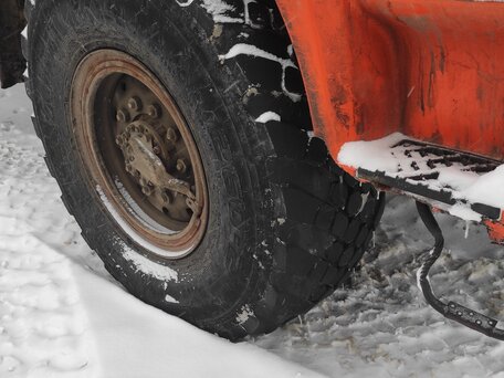 2012 КамАЗ 43118, оранжевый, 3900000 рублей, вид 2