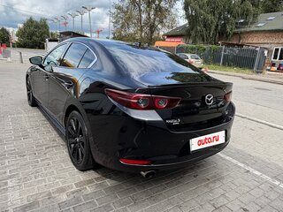 2021 Mazda 3 IV (BP), чёрный, 2600000 рублей, вид 2