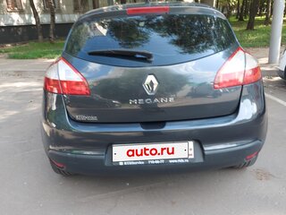 2010 Renault Megane III, серый, 930000 рублей, вид 4