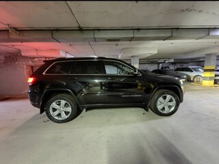 2013 Jeep Grand Cherokee IV (WK2) Рестайлинг, чёрный, 2999999 рублей, вид 4