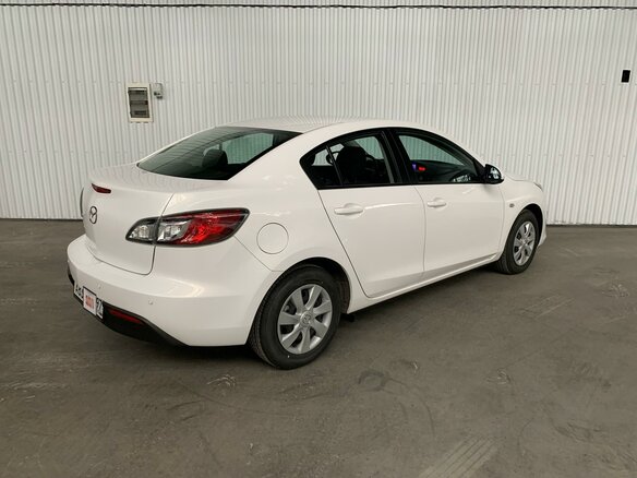 2010 Mazda 3 II (BL), белый - вид 3