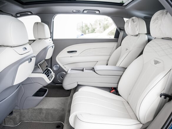 2022 Bentley Bentayga I Рестайлинг, синий, 24440868 рублей - вид 5