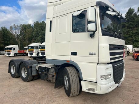 2015 DAF XF 105, белый, 9000000 рублей, вид 2