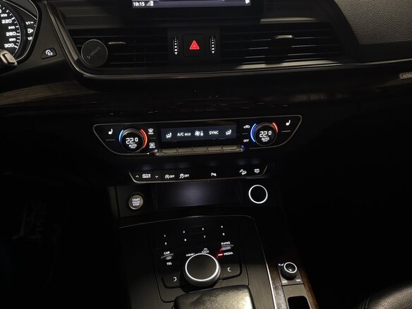 2017 Audi Q5 II (FY), коричневый, 2600000 рублей - вид 9