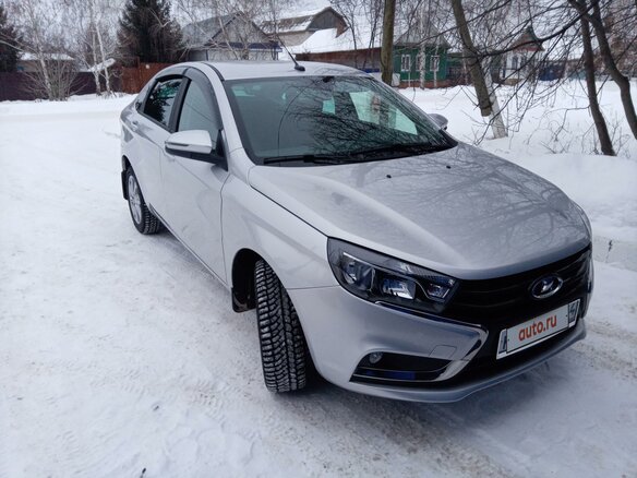 2021 Lada (ВАЗ) Vesta I, серебристый, 1300000 рублей