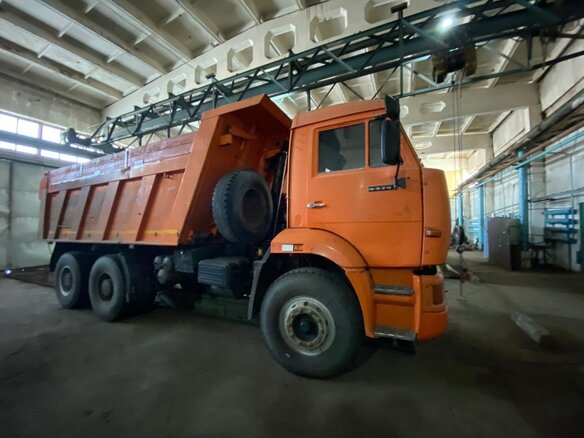 2011 КамАЗ 6520, оранжевый, 1480000 рублей - вид 1