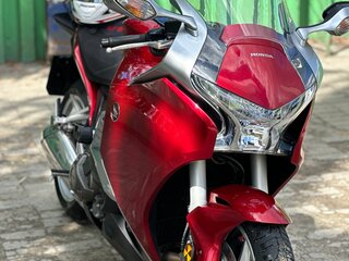 2013 Honda VFR 1200, красный, 900000 рублей, вид 2