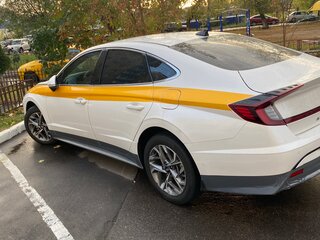 2021 Hyundai Sonata VIII (DN8), белый, 1900000 рублей, вид 4