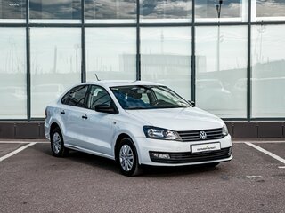 2017 Volkswagen Polo V Рестайлинг, белый, 880000 рублей, вид 5