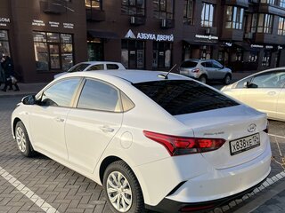 2021 Hyundai Solaris II Рестайлинг, белый, 1849000 рублей, вид 4