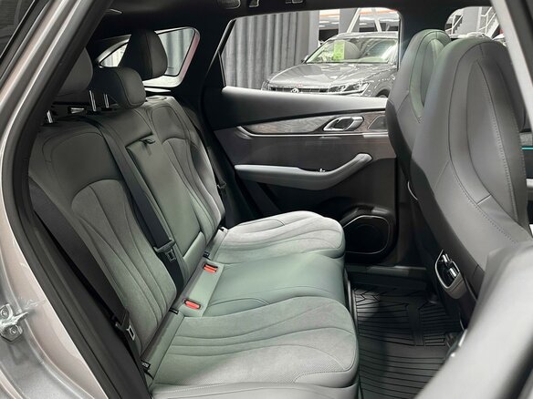 2026 Geely Galaxy M7, серебристый, 3617000 рублей - вид 15