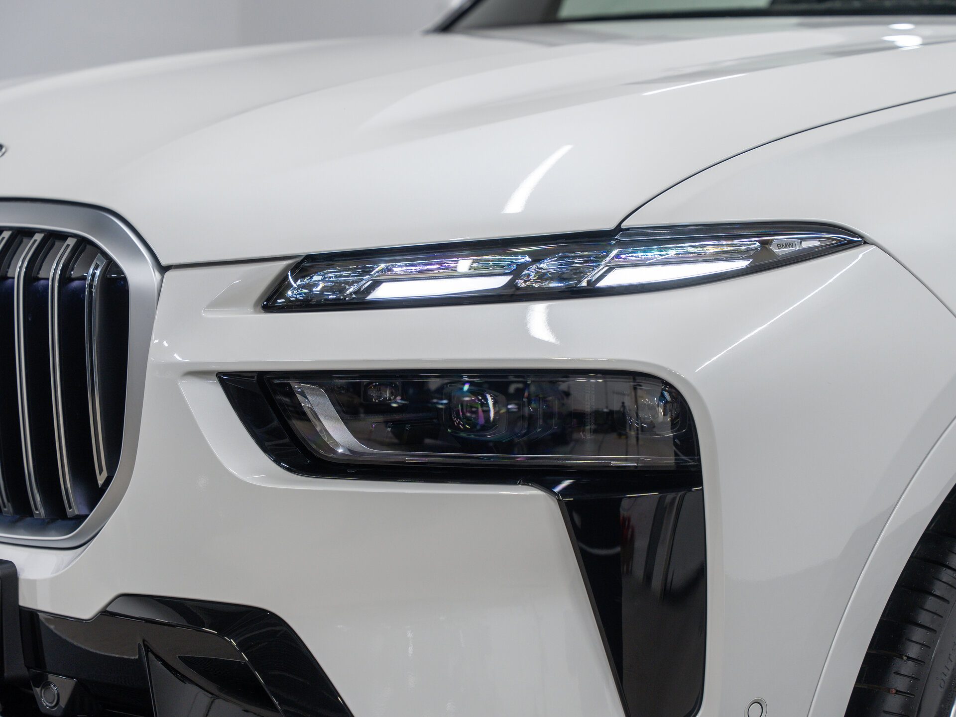 Автомобиль BMW X7 40i 3.0 AT (381 л.с.) 4WD - 2