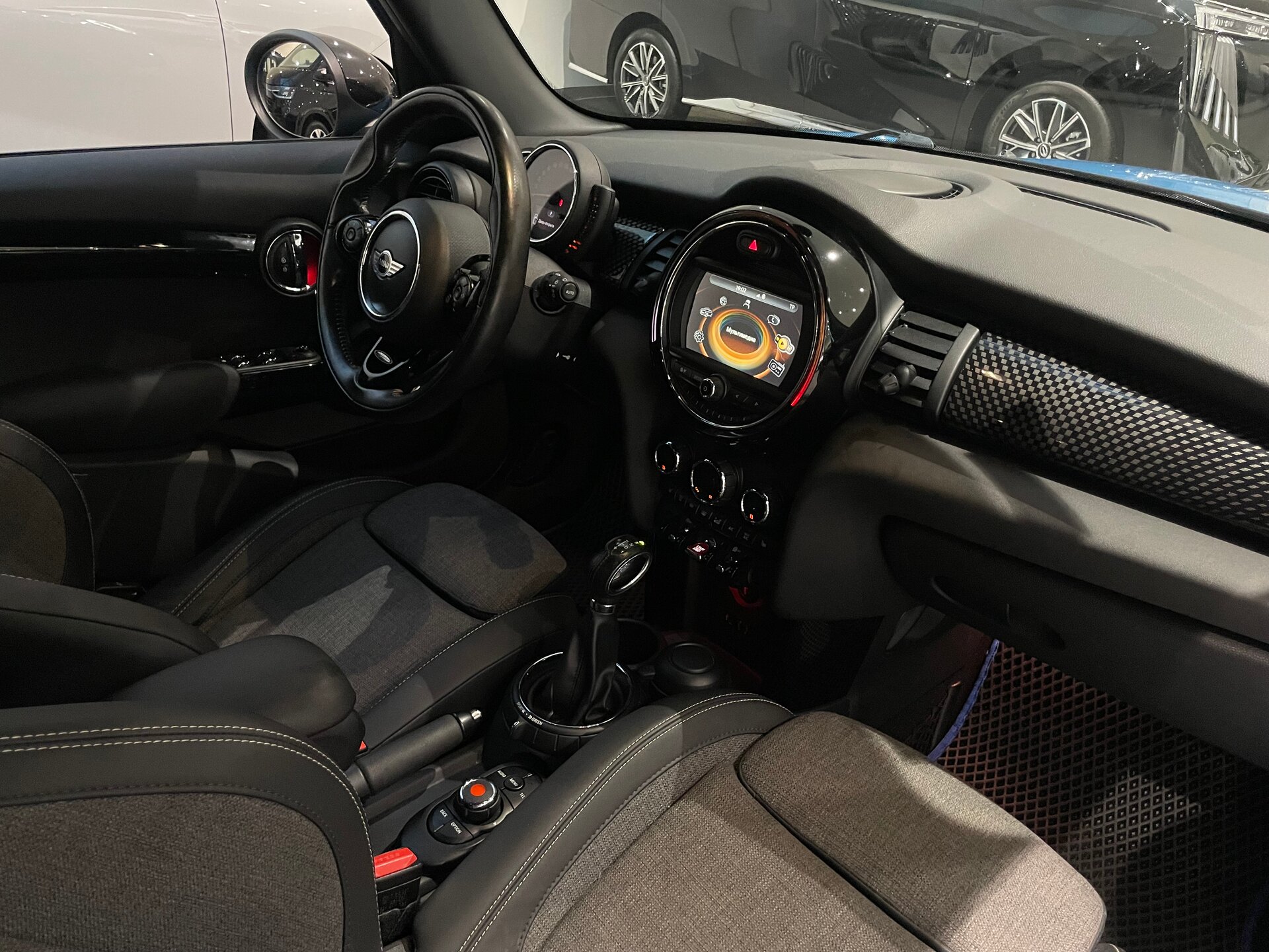 Автомобиль MINI Hatch Cooper S 2.0 AT (192 л.с.) - 11