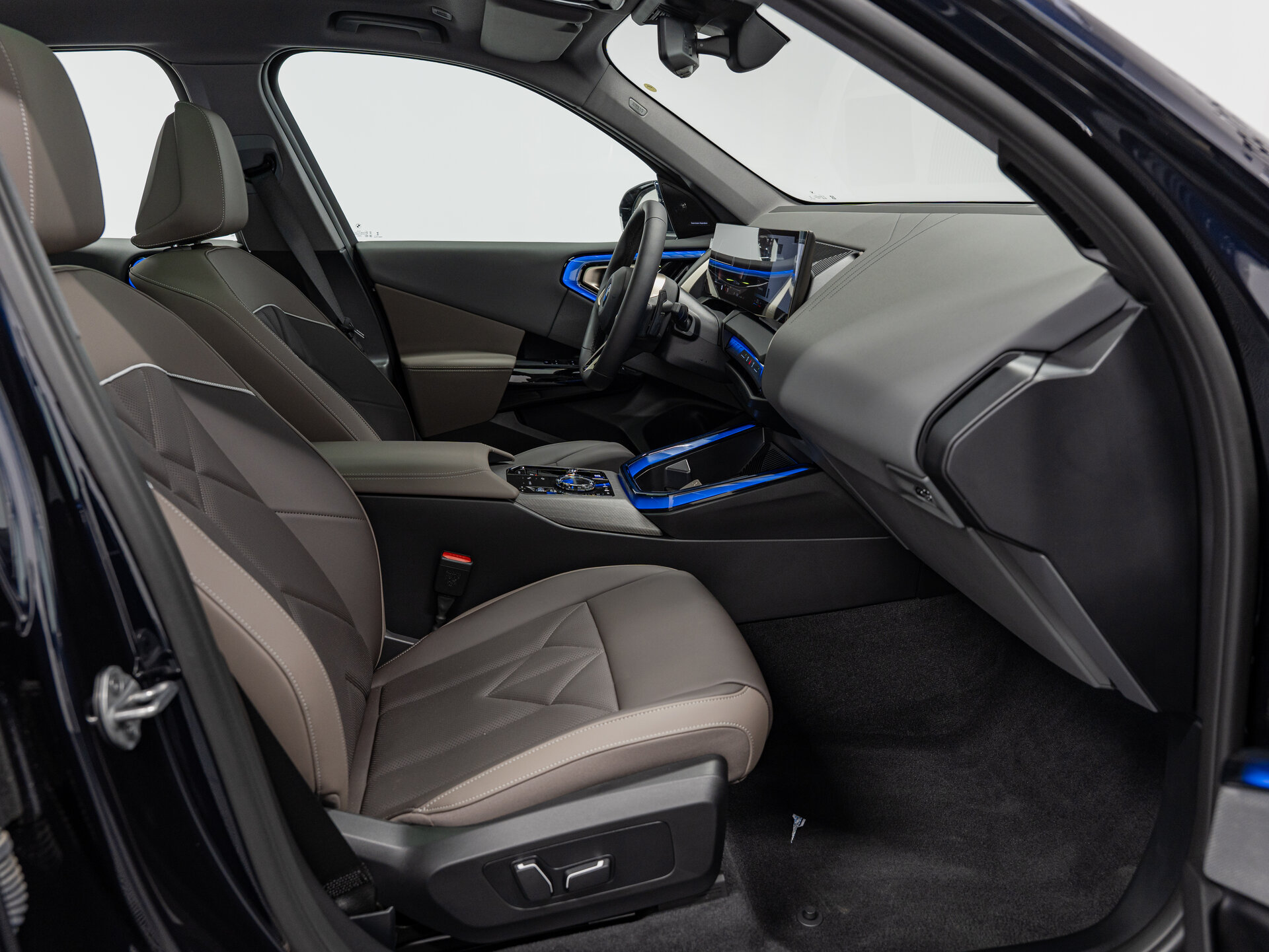 Автомобиль BMW X3 30L xDrive 2.0 AT (258 л.с.) 4WD - 12