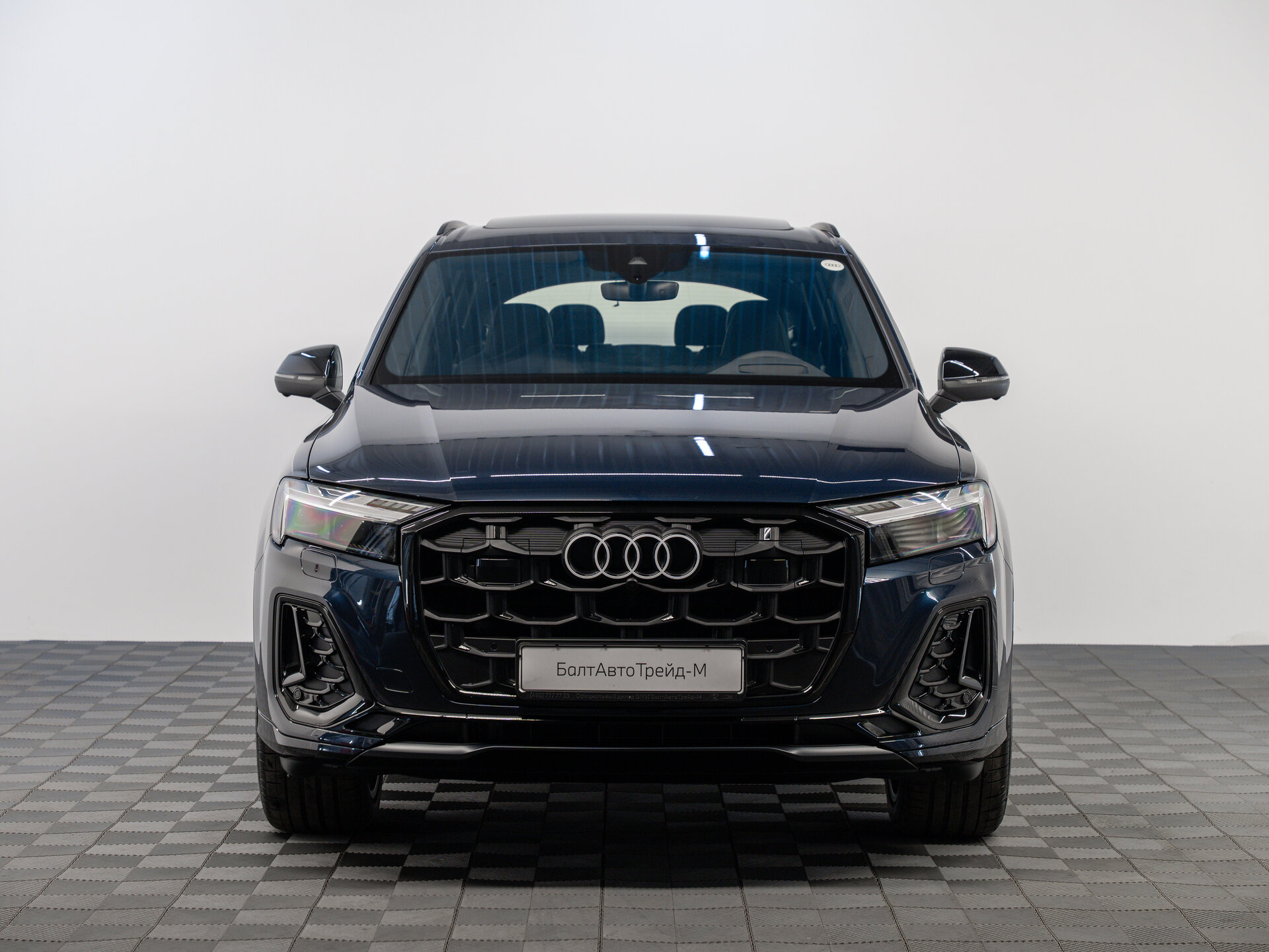 Автомобиль Audi Q7 50 TDI 3.0d AT (286 л.с.) 4WD - 5