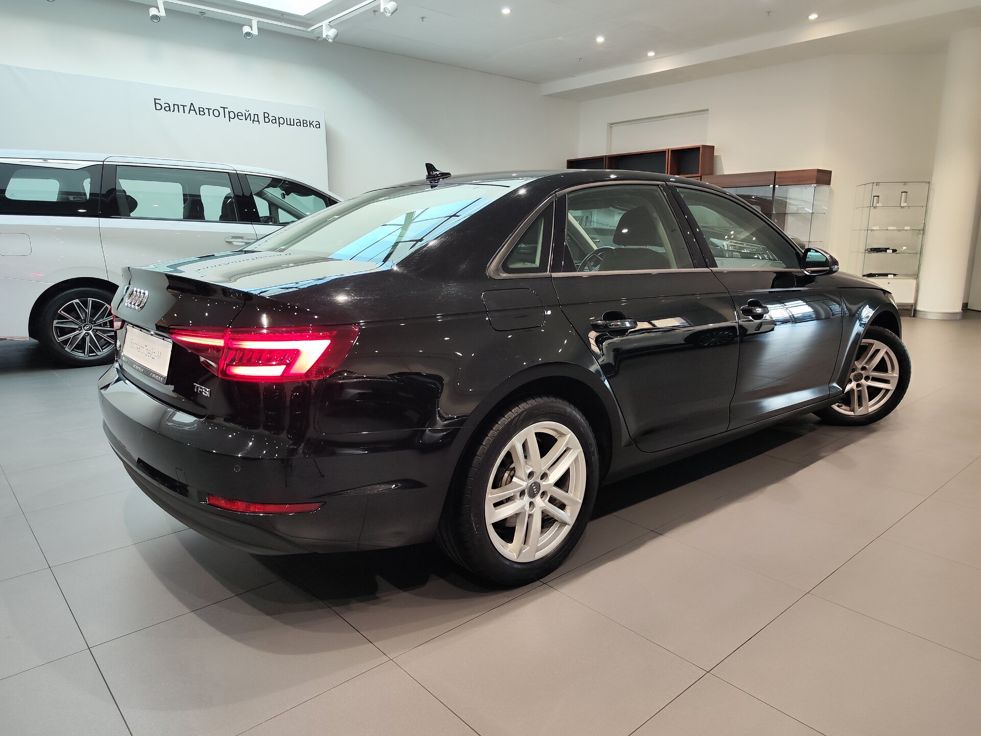 Автомобиль Audi A4 1.4 AMT (150 л.с.) - 6