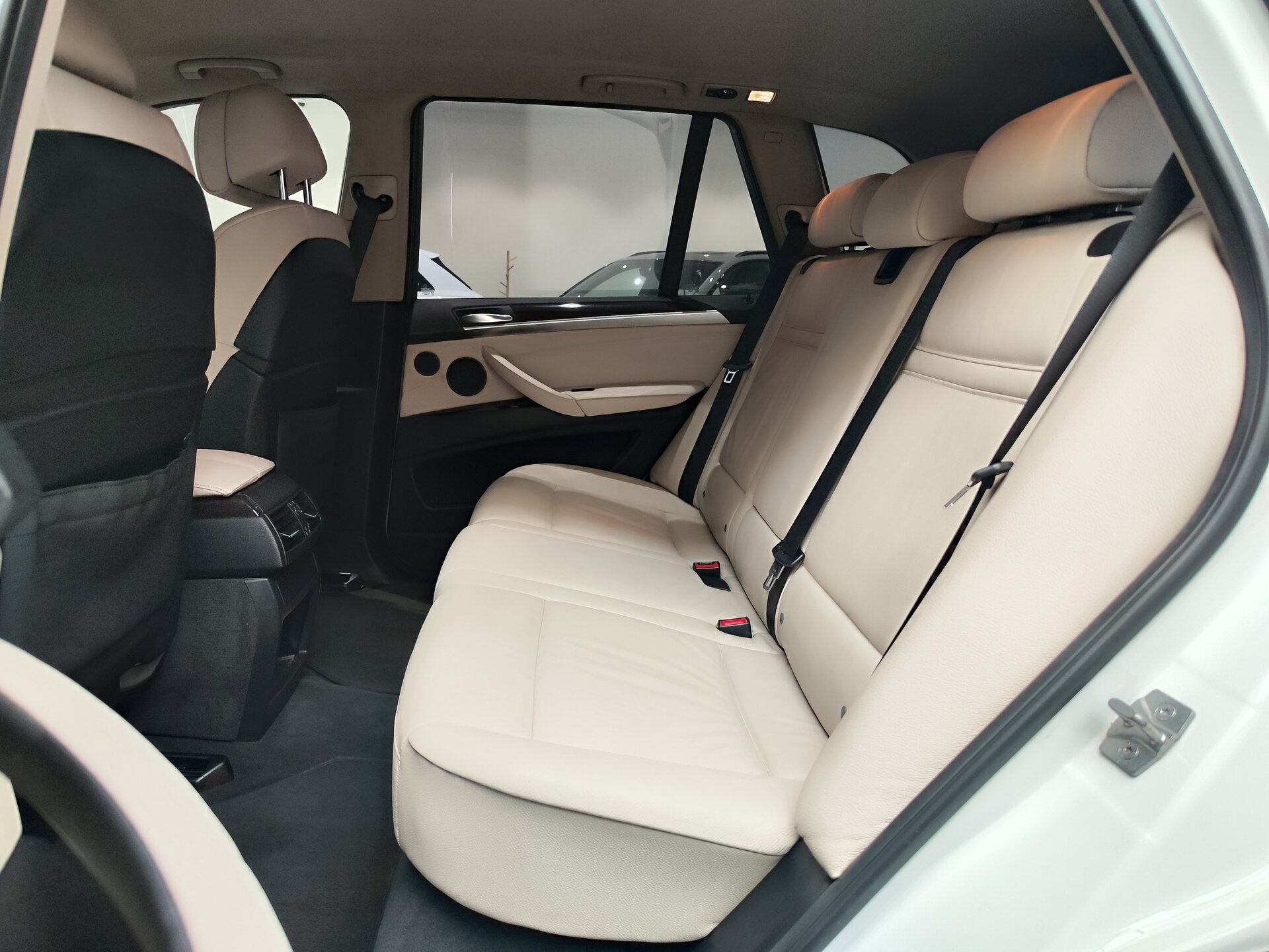 Автомобиль BMW X5 30d 3.0d AT (245 л.с.) 4WD - 9