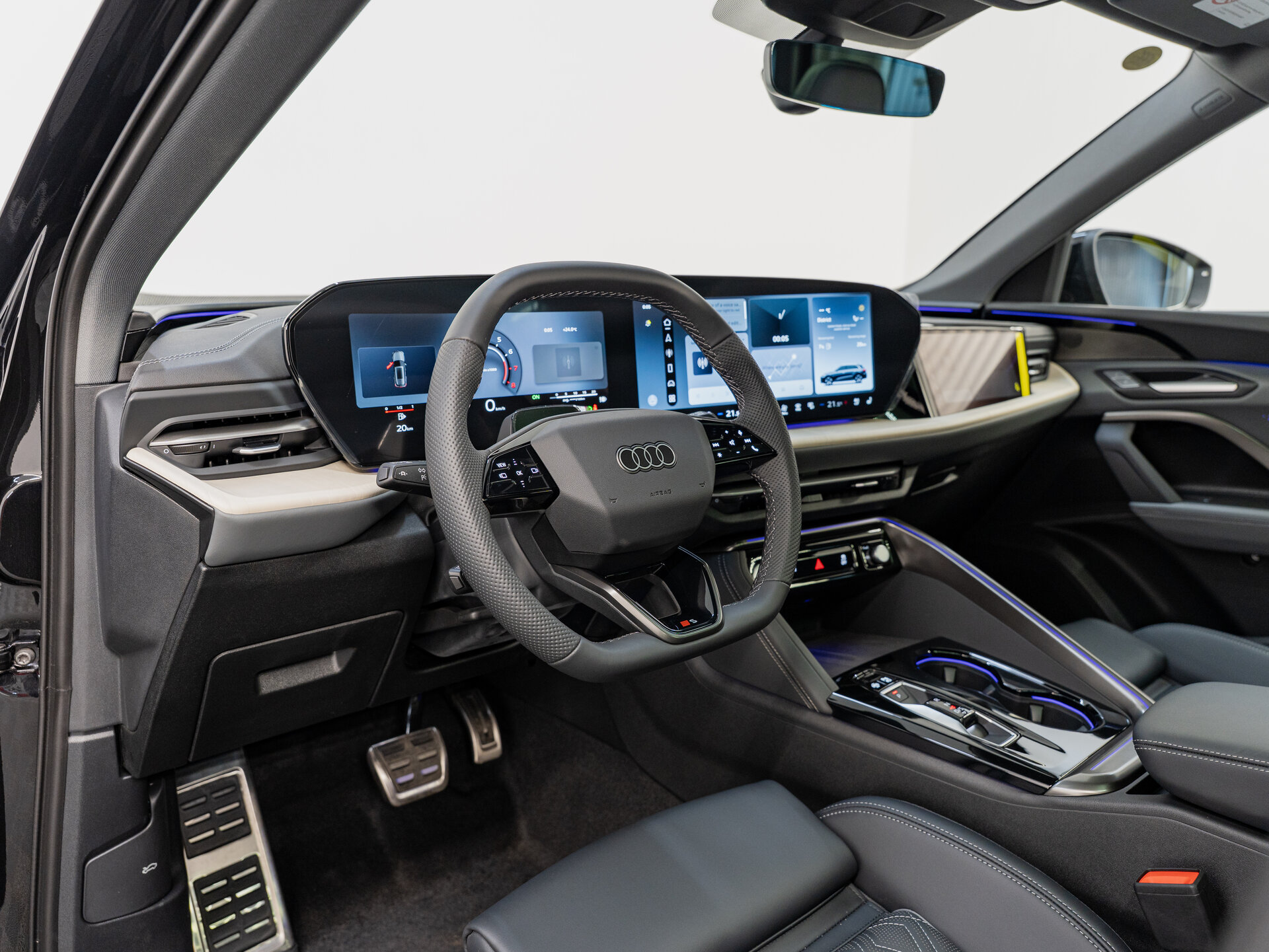 Автомобиль Audi Q5 L 2.0 AMT (204 л.с.) 4WD - 9