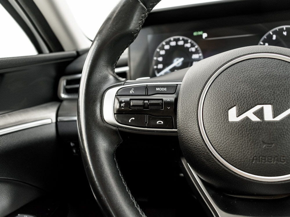 Купить Kia K5 1.5 AMT (170 л.с.), 2022 в Екатеренбурге