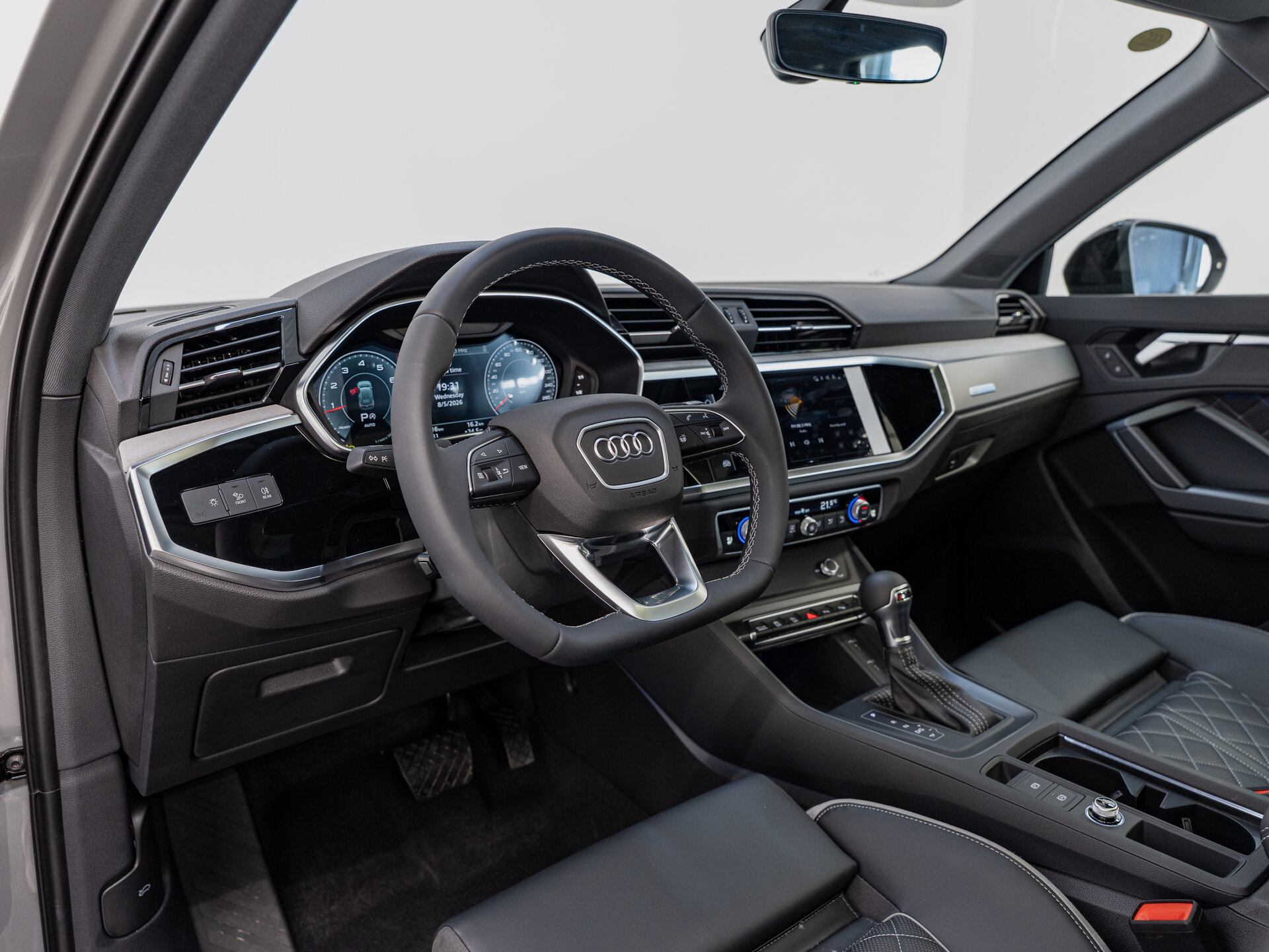 Автомобиль Audi Q3 35 TFSI 1.5 AMT (160 л.с.) - 9