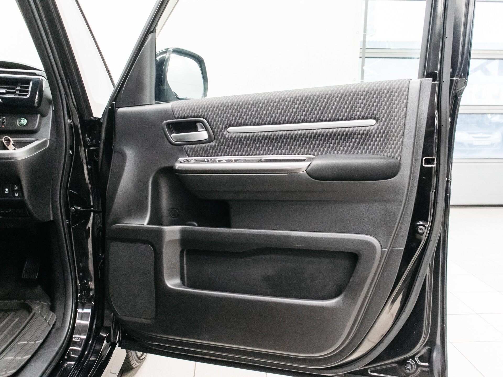 Honda Stepwgn 2015 9
