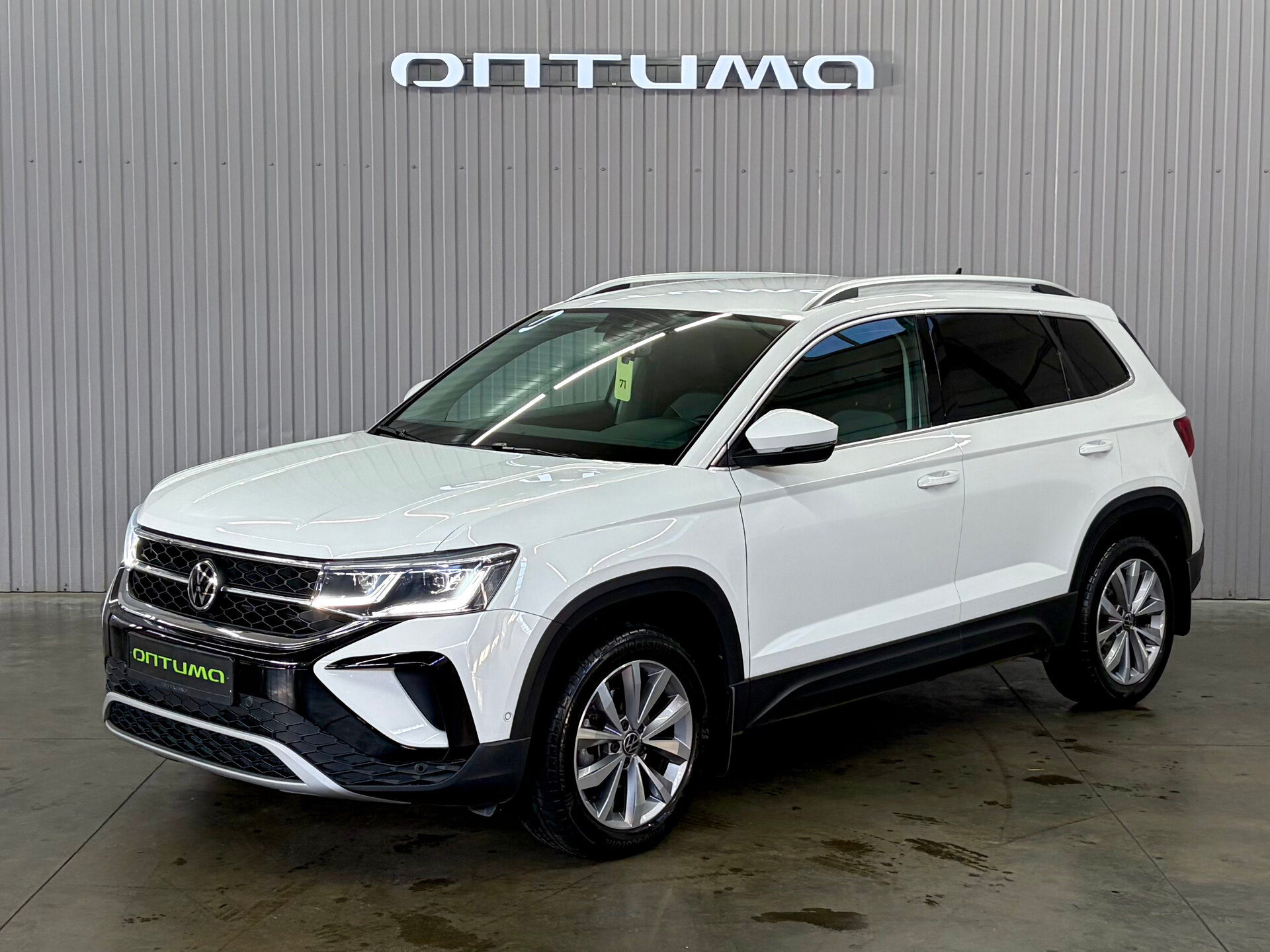 Volkswagen Taos 