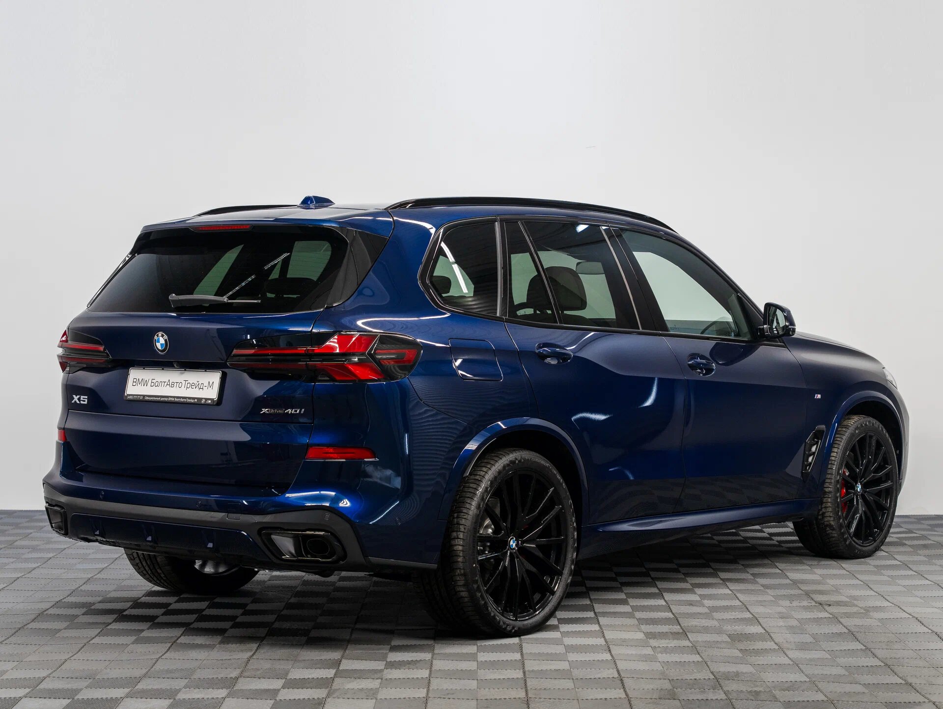 Автомобиль BMW X5 40i 3.0 AT (381 л.с.) 4WD - 5